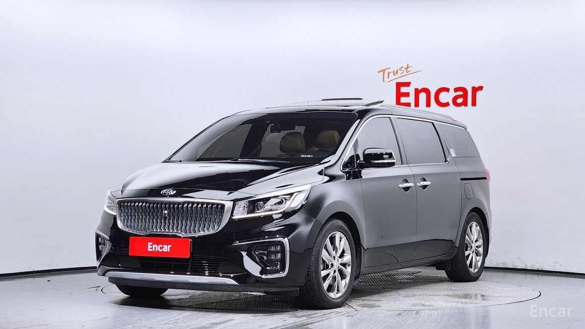 Kia Carnival - фото 0