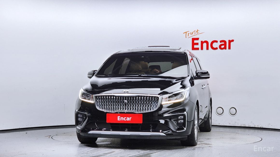 Kia Carnival - фото 2