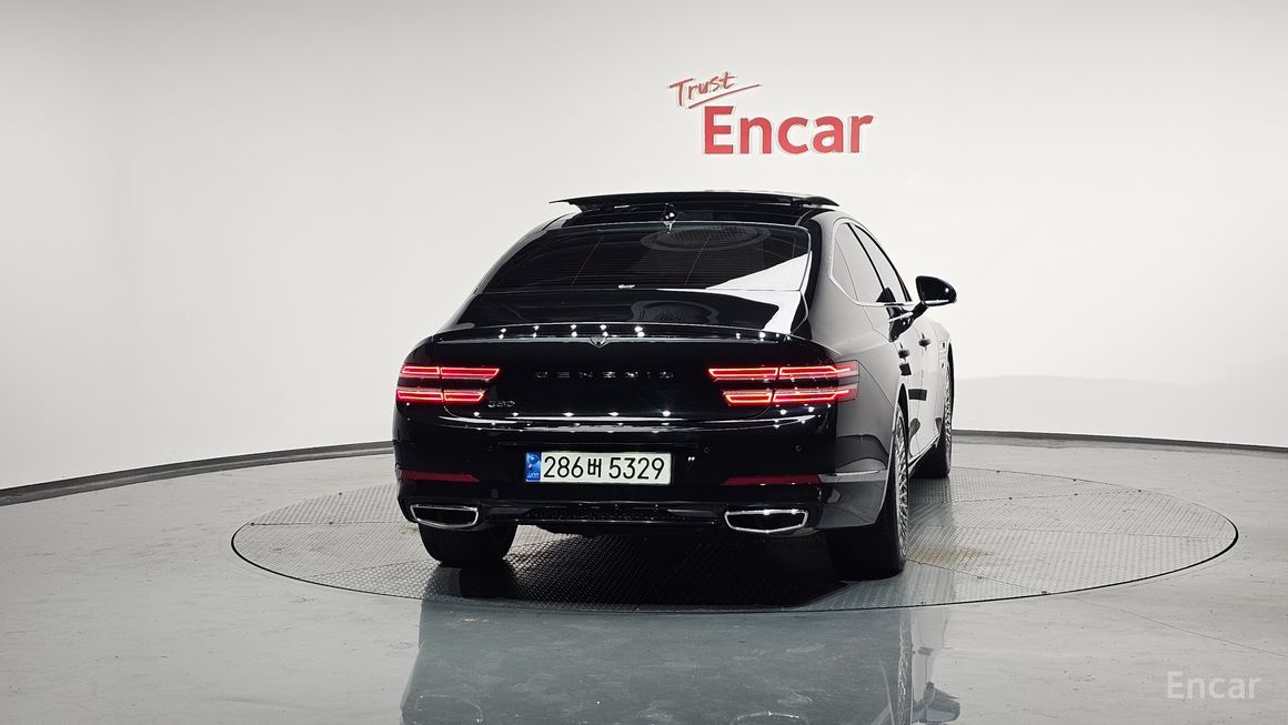 Genesis G80 - фото 3