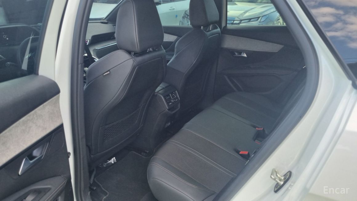 Peugeot 3008 - фото 3