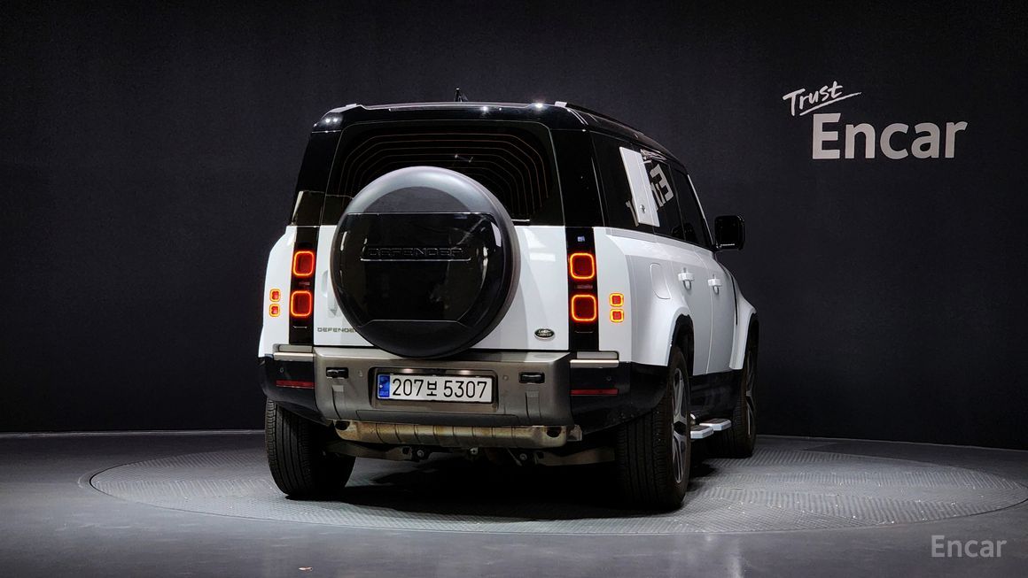 Land Rover Defender - фото 3