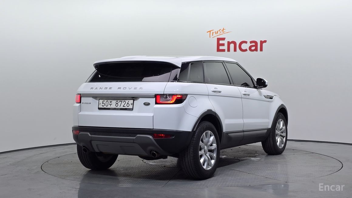 Land Rover Range Evoque - фото 1