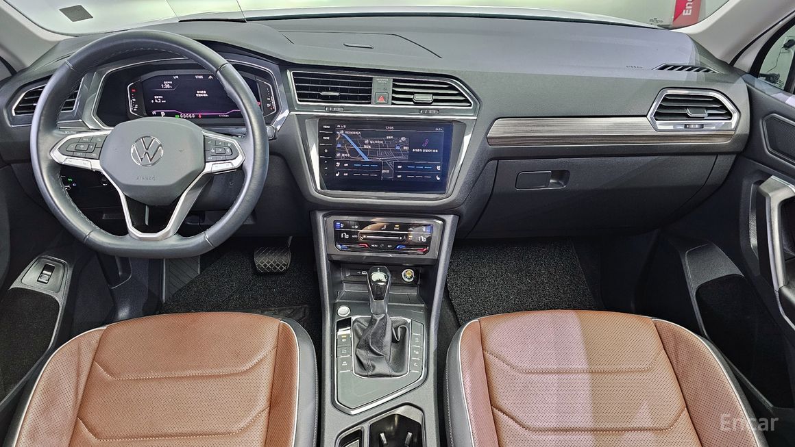 Volkswagen Tiguan - фото 6