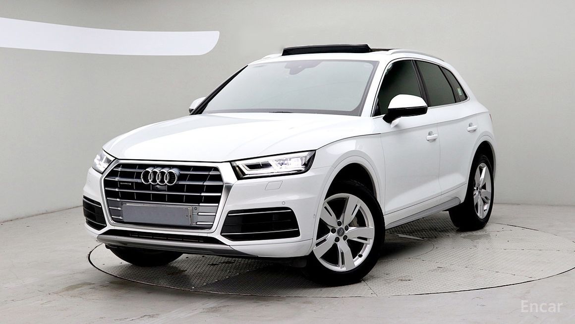 Audi Q5 - фото 0