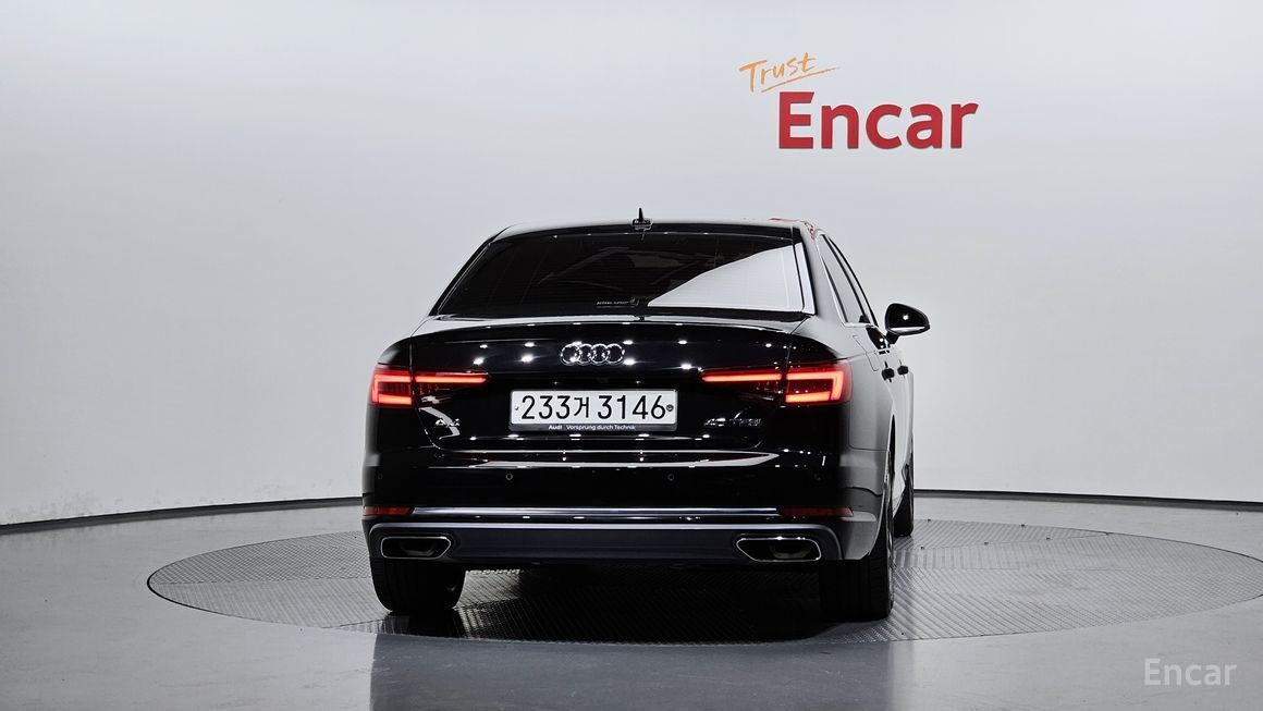 Audi A4 - фото 3