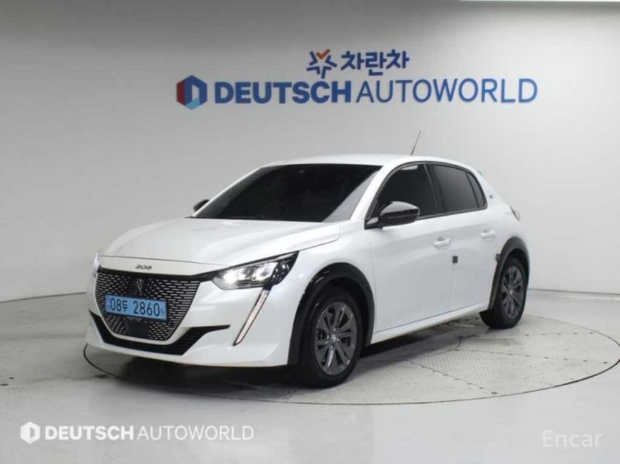 Peugeot 208 - фото 0