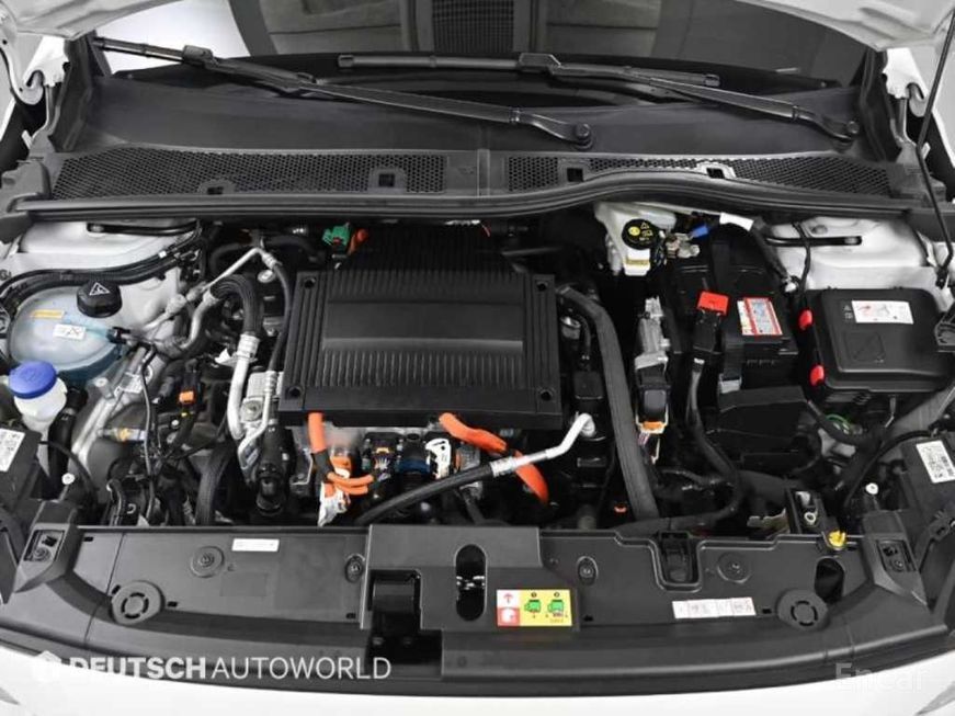 Peugeot 208 - фото 5