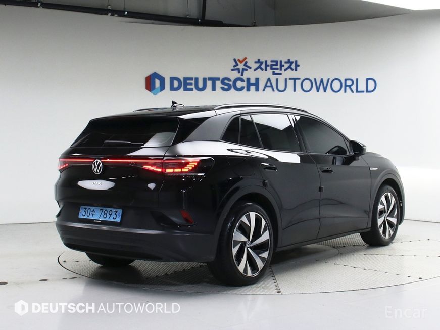 Volkswagen ID.4 - фото 1