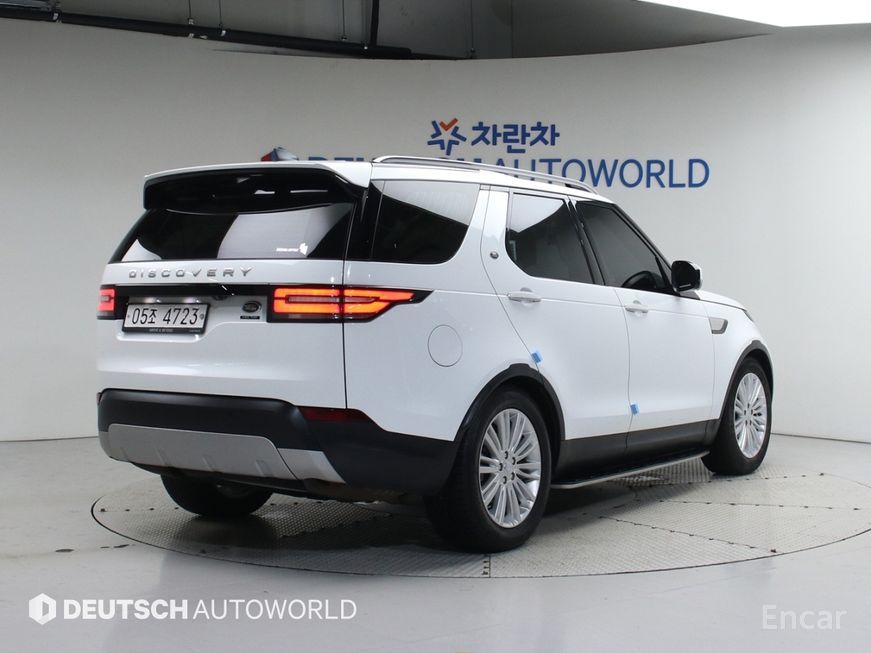 Land Rover Discovery - фото 1