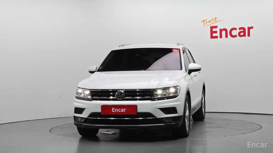 Volkswagen Tiguan - фото 2