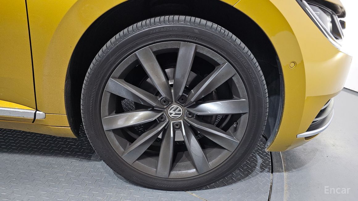 Volkswagen Arteon - фото 4