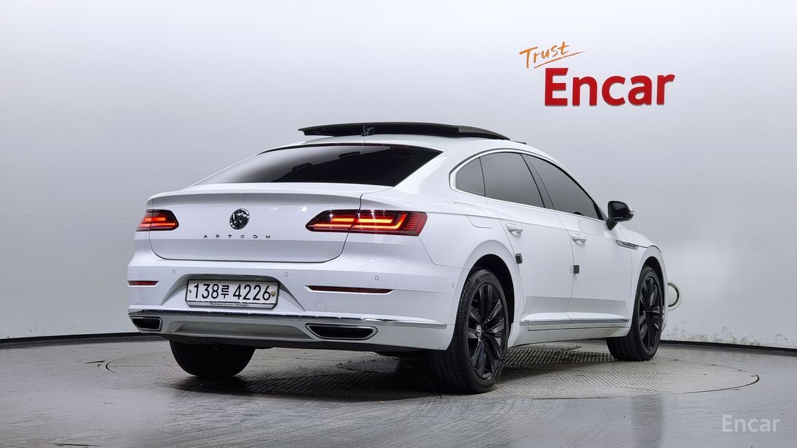 Volkswagen Arteon - фото 1