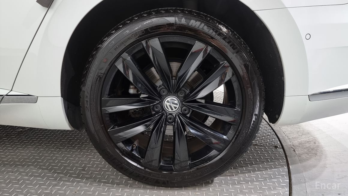 Volkswagen Arteon - фото 4