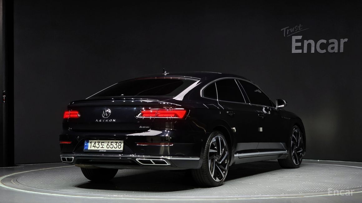 Volkswagen Arteon - фото 1