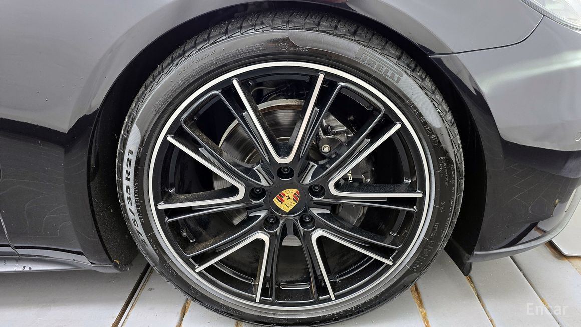 Porsche Panamera - фото 4