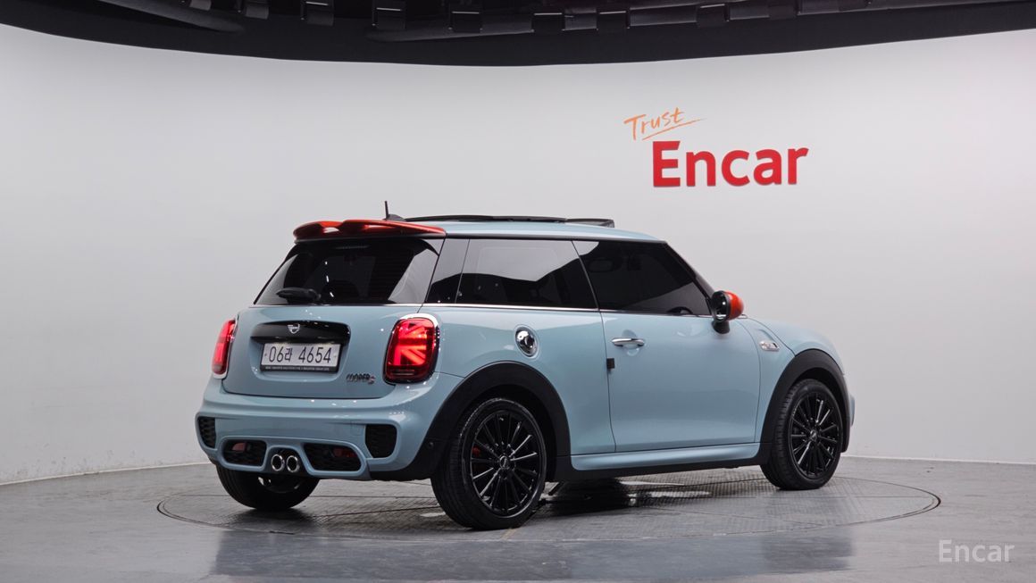 Mini Cooper - фото 1