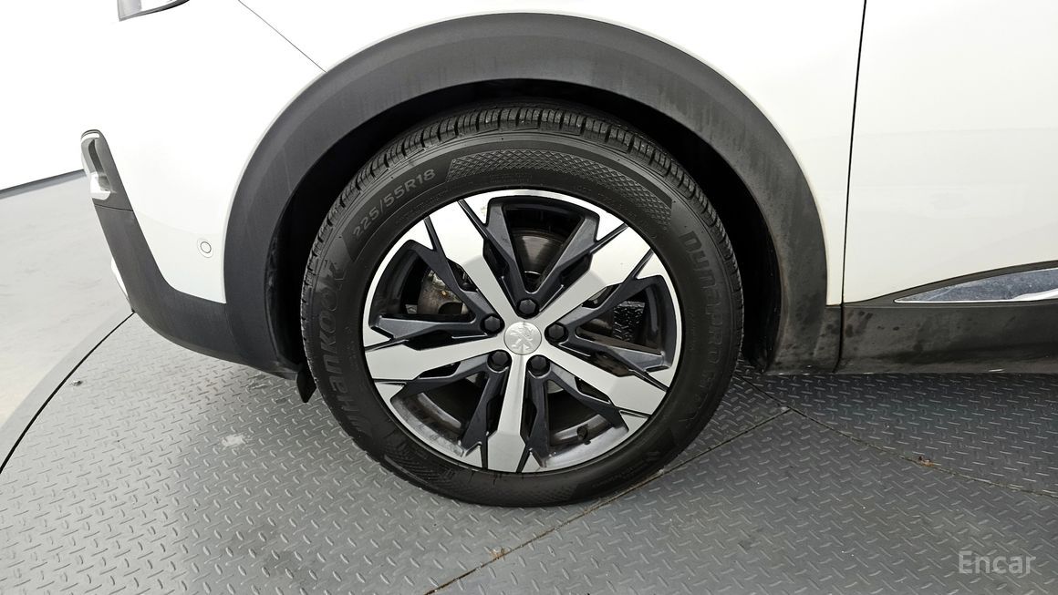 Peugeot 5008 - фото 4