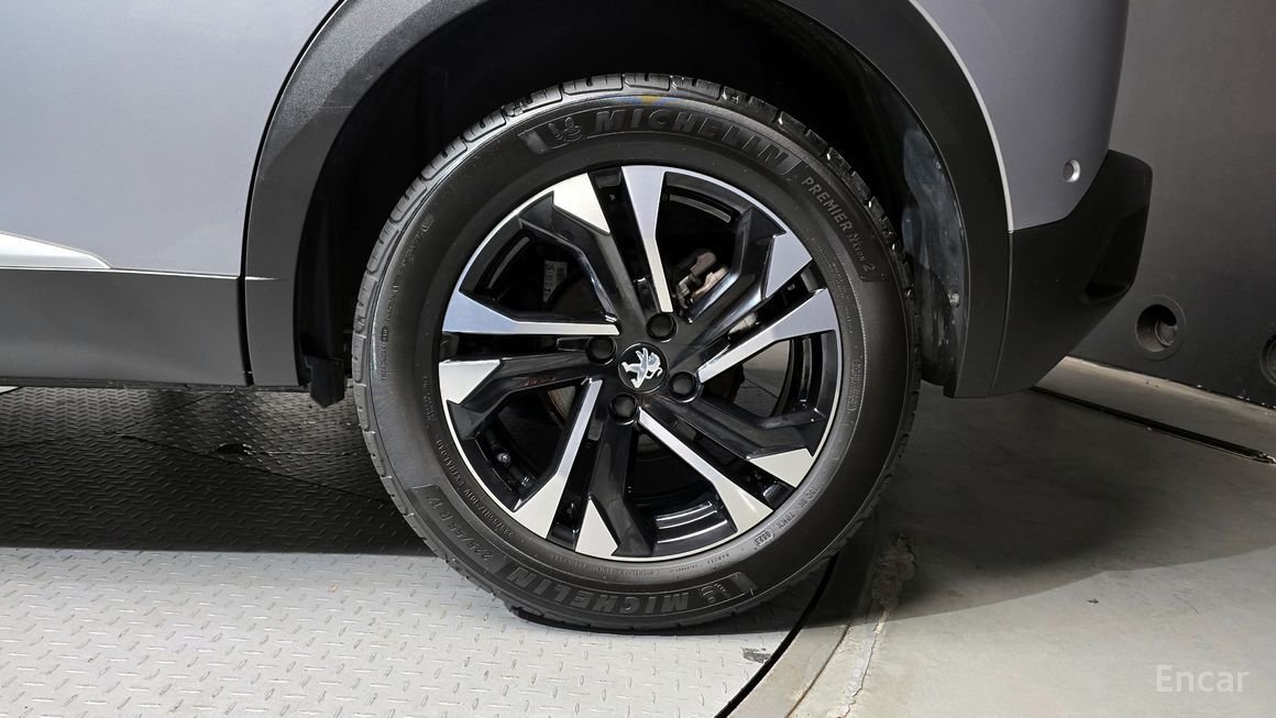 Peugeot 2008 - фото 4