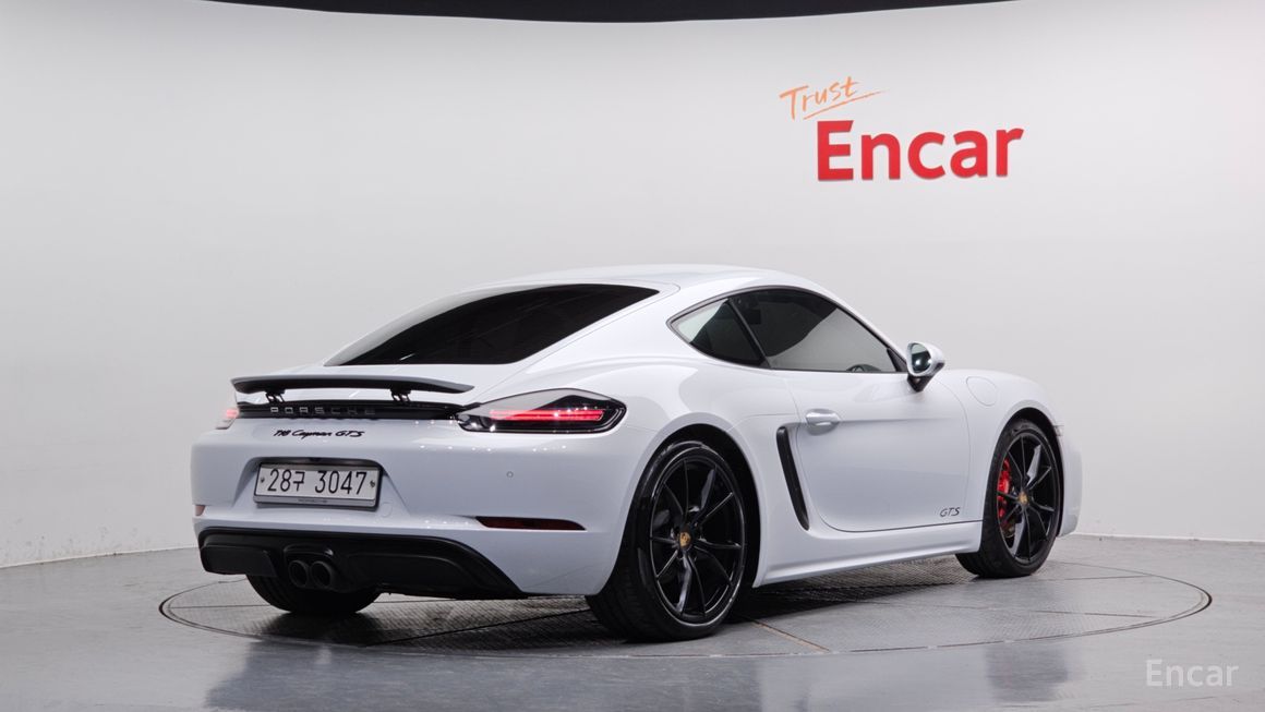 Porsche 718 - фото 1