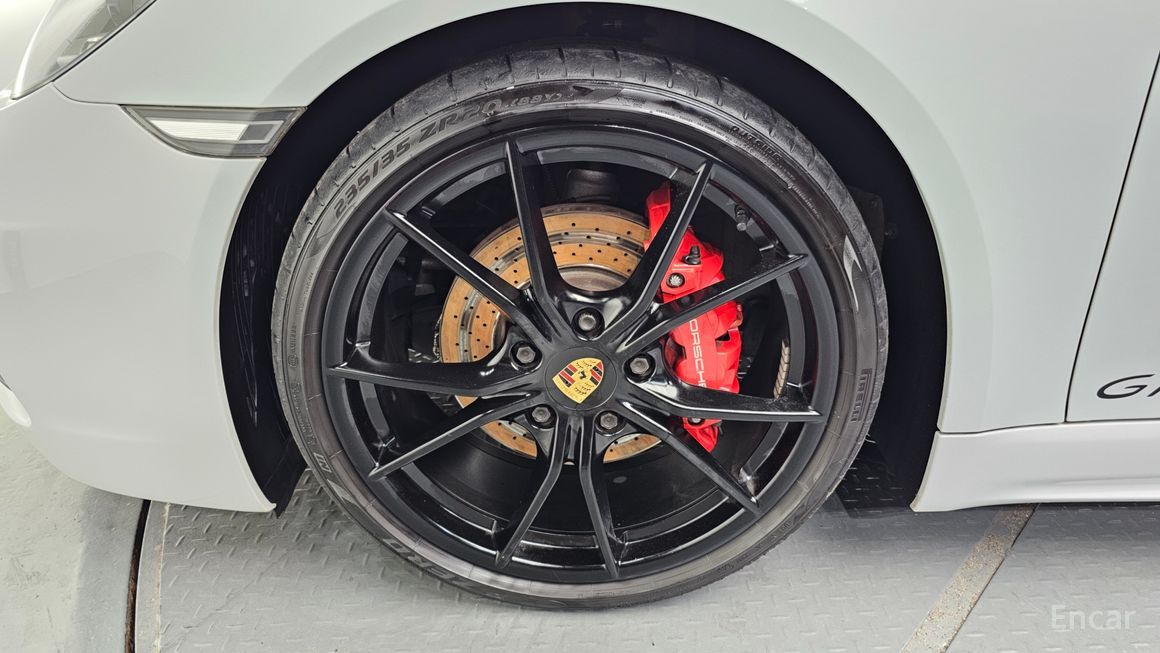 Porsche 718 - фото 4