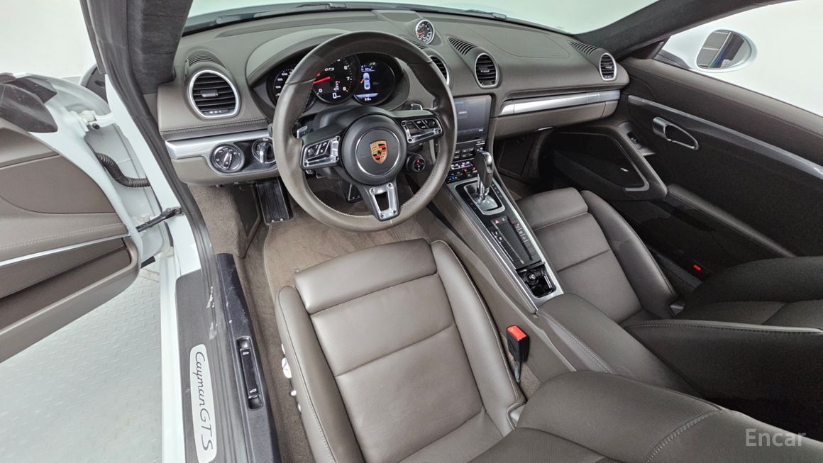 Porsche 718 - фото 6