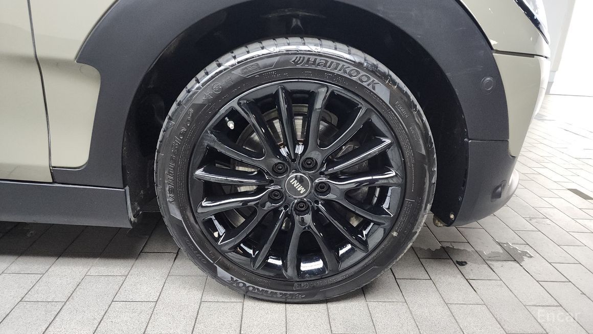 Mini Clubman - фото 4