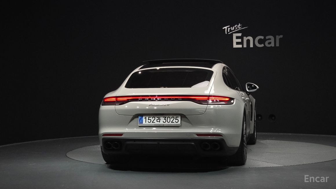 Porsche Panamera - фото 3