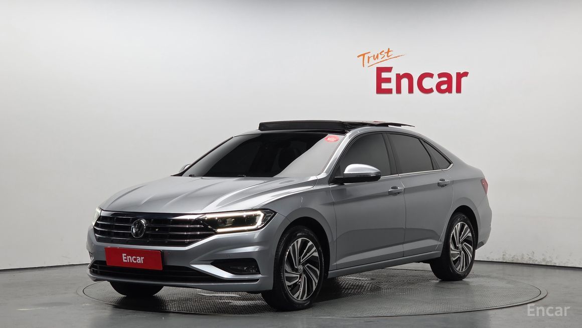 Volkswagen Jetta - фото 0