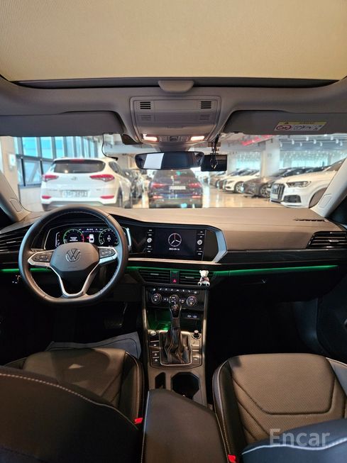 Volkswagen Jetta - фото 6