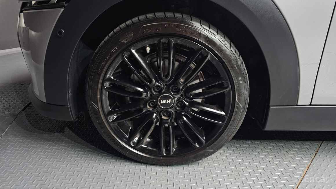 Mini Cooper - фото 4