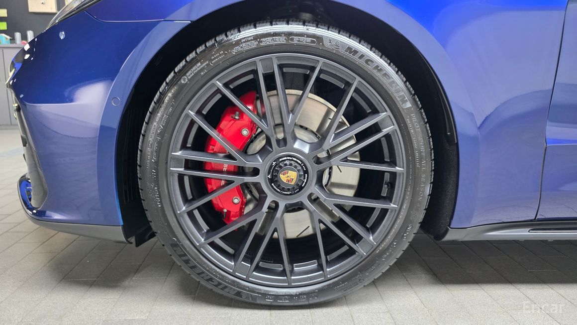 Porsche Panamera - фото 4