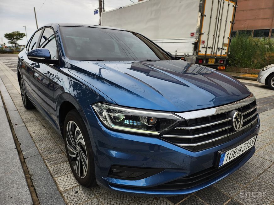 Volkswagen Jetta - фото 5