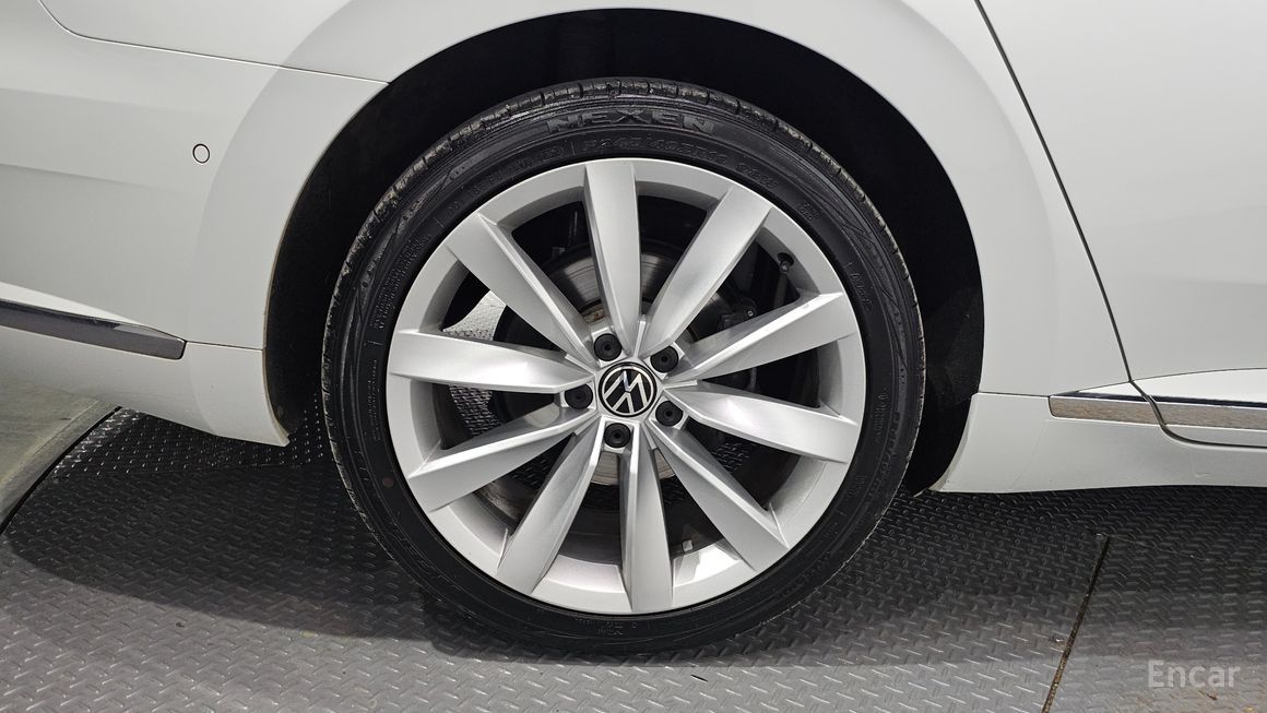 Volkswagen Arteon - фото 4