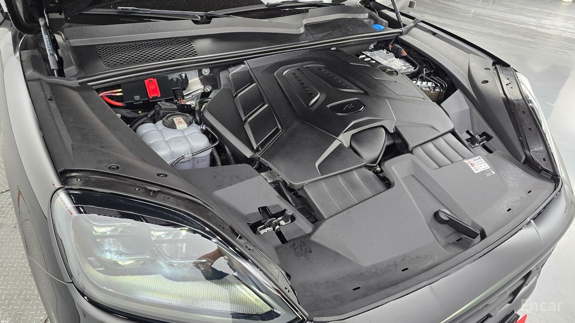 Porsche Cayenne - фото 5