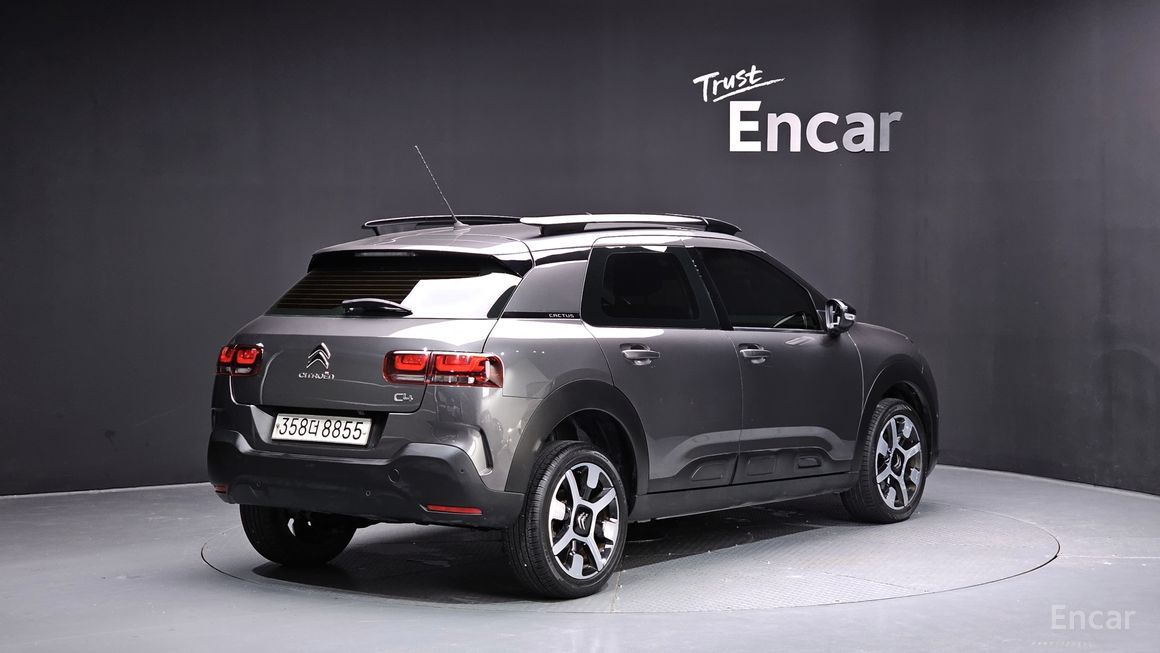 Citroen / DS C4 Cactus - фото 1