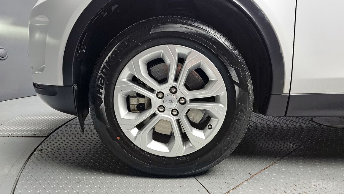 Land Rover Discovery Sports - фото 4