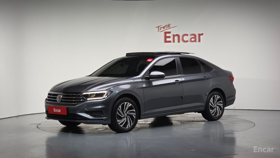 Volkswagen Jetta - фото 0