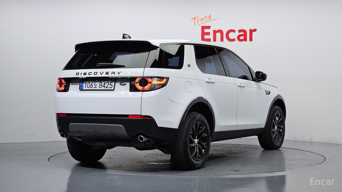 Land Rover Discovery Sports - фото 1