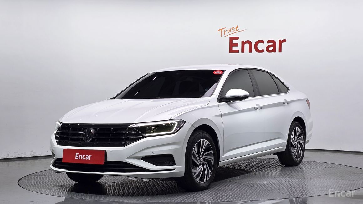 Volkswagen Jetta - фото 0