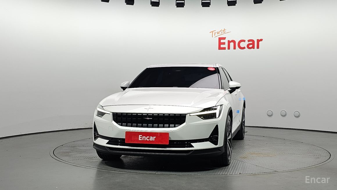 Polestar 2 - фото 2