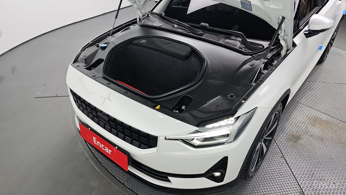 Polestar 2 - фото 5