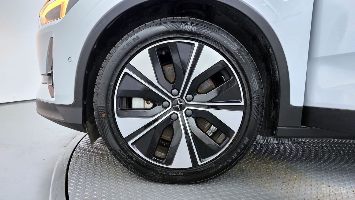 Polestar 2 - фото 4