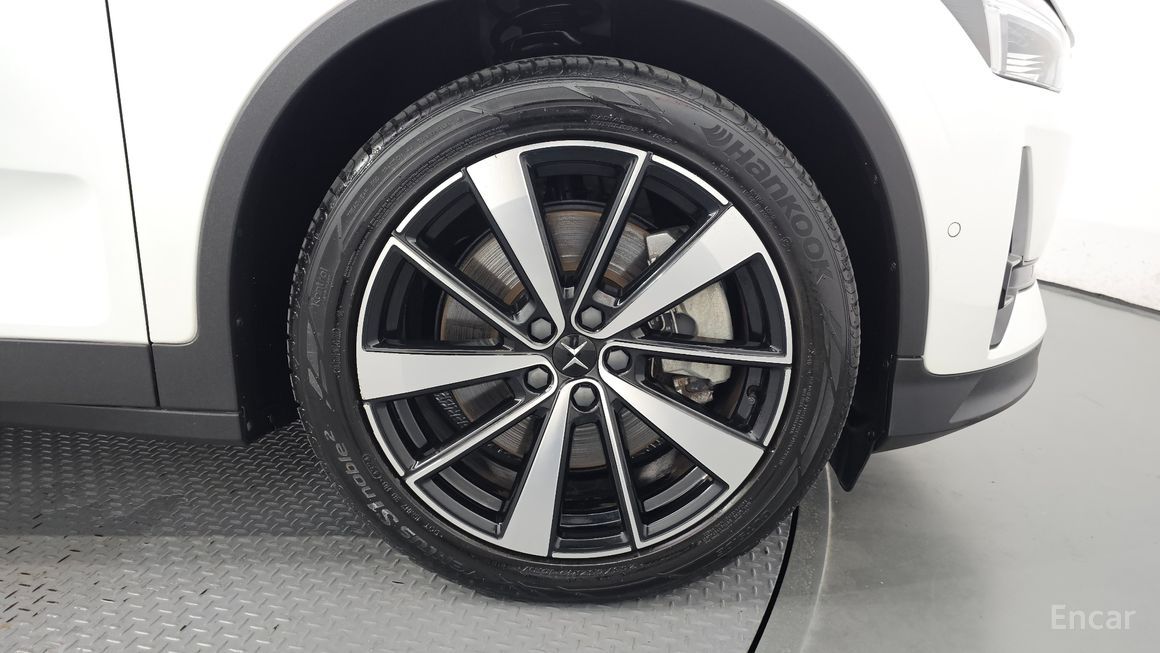 Polestar 2 - фото 4
