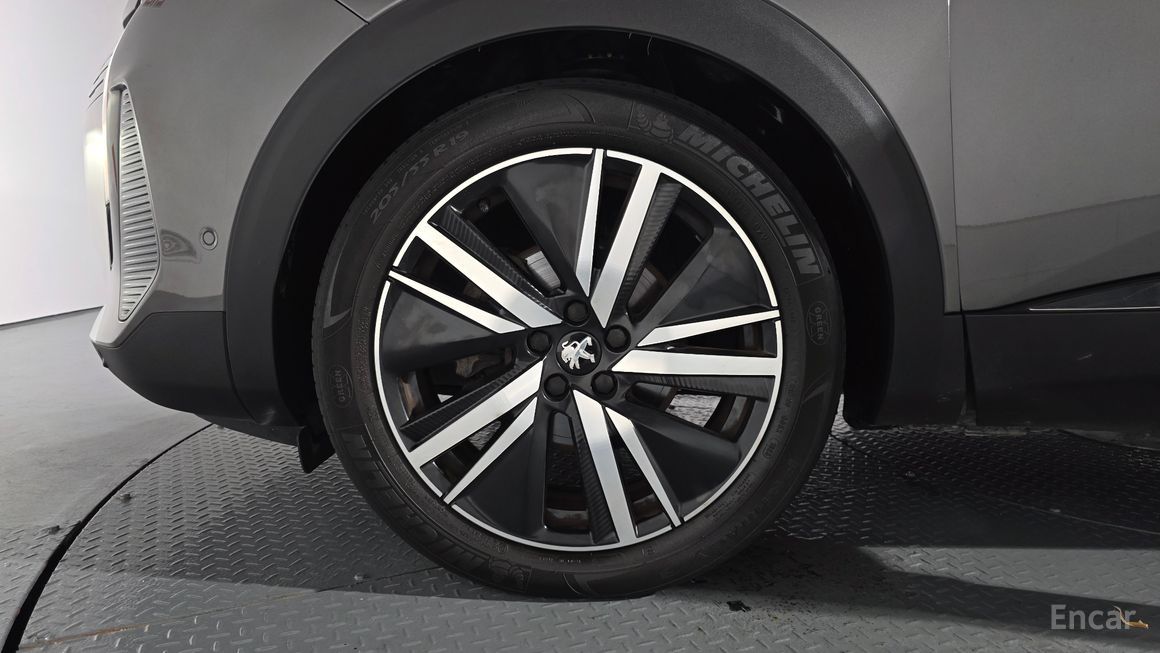 Peugeot 5008 - фото 4