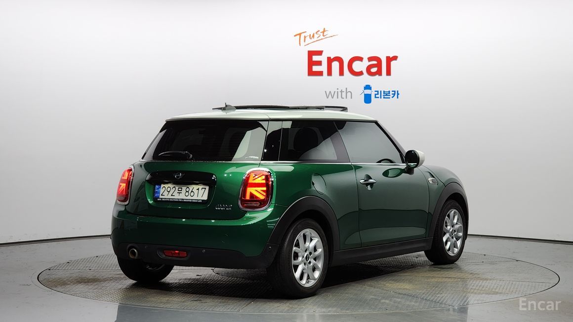 Mini Cooper - фото 1