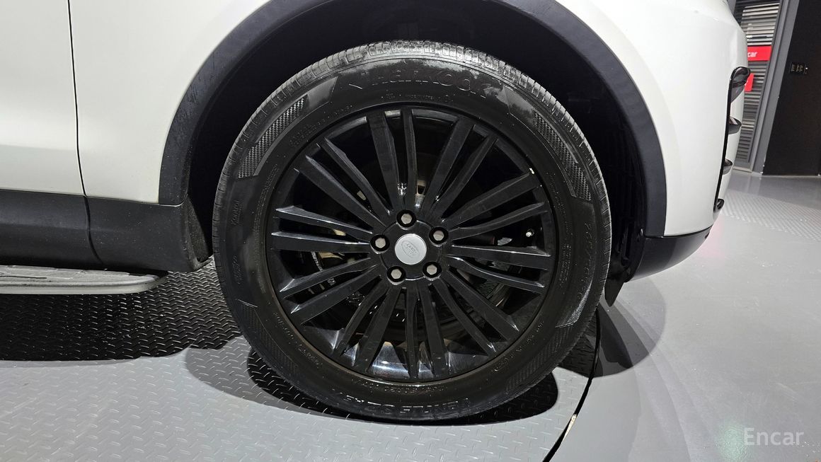 Land Rover Discovery - фото 4