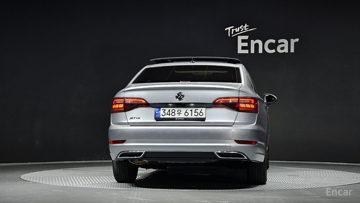 Volkswagen Jetta - фото 3