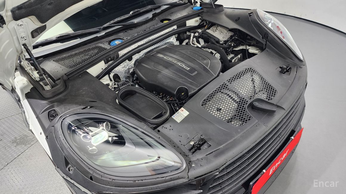 Porsche Macan - фото 5