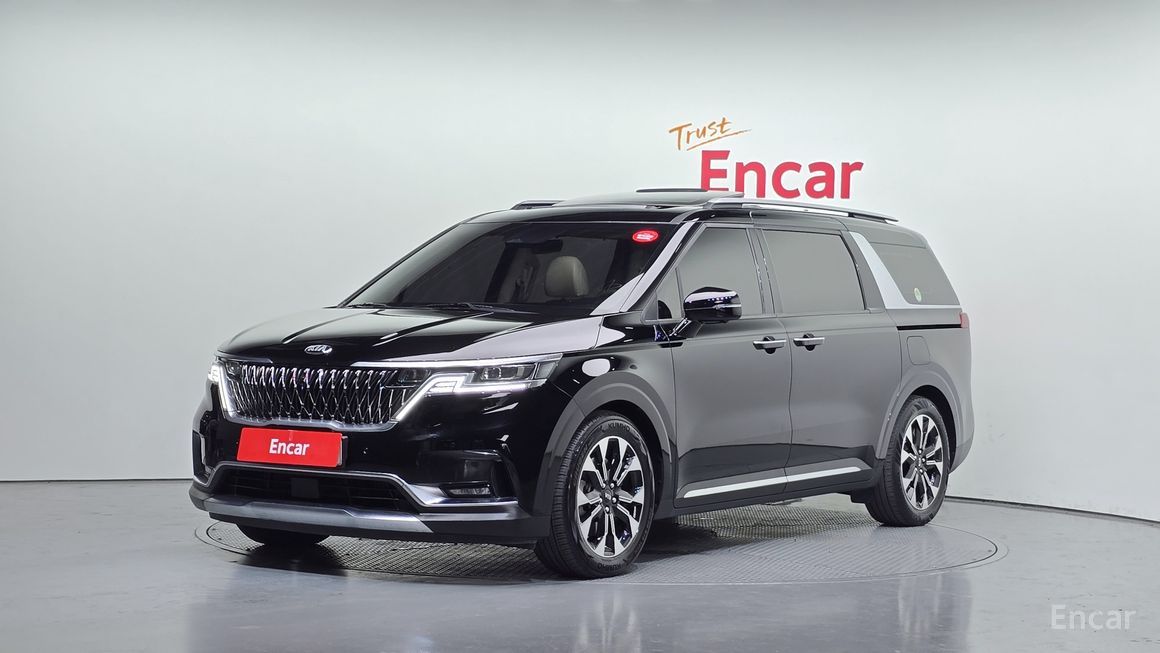 Kia Carnival - фото 0