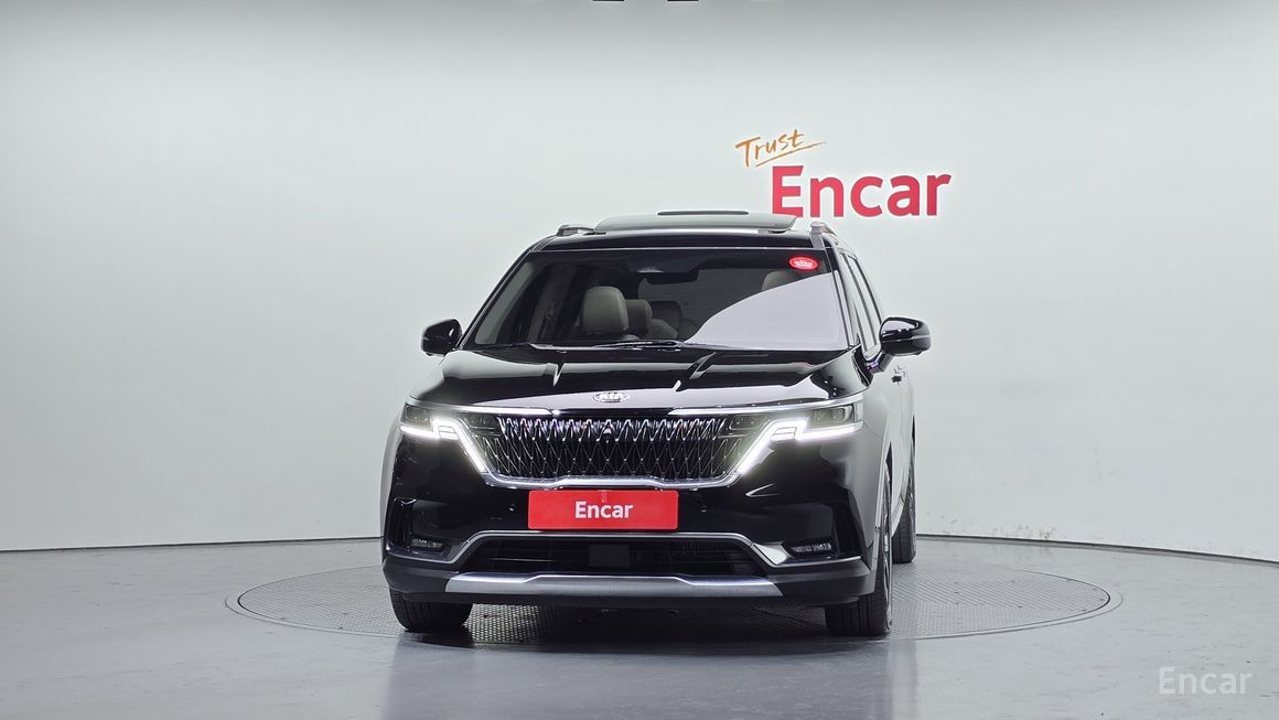 Kia Carnival - фото 2